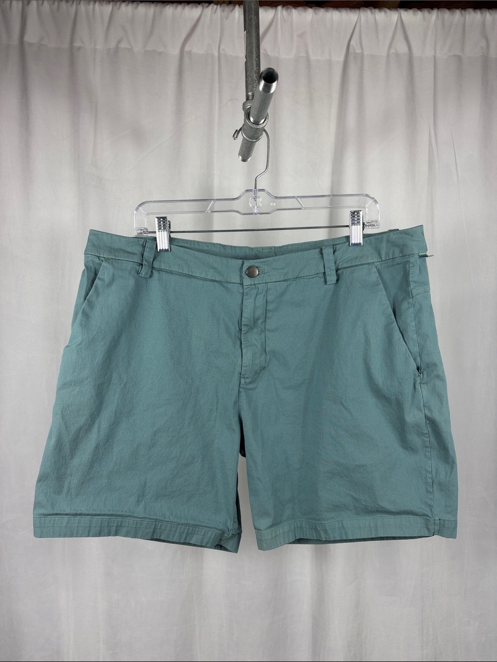 Lululemon Commission‎ Short 7" *Dye
In Washed Aquatic Green. - Picture 3 of 10